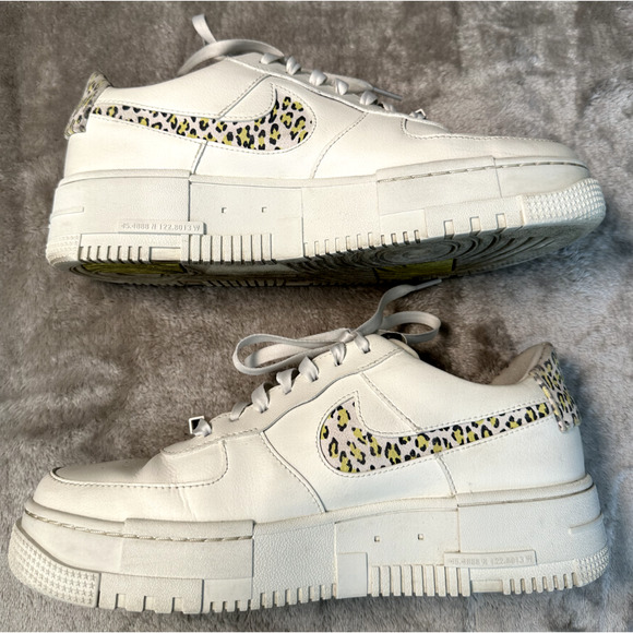 Nike Air Force 1 Pixel SE Platform Sneakers Lemon Twist Leopard Womens Size 11 - Picture 3 of 9